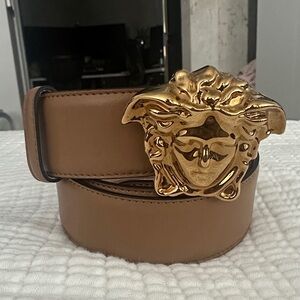 Gold Medusa Buckle Tan Leather Belt size 36 Men’s waist (unisex belt)